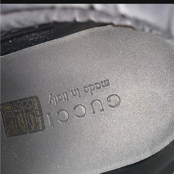 These are in great condition. They are size 8.5 for men - Picture 5 of 8